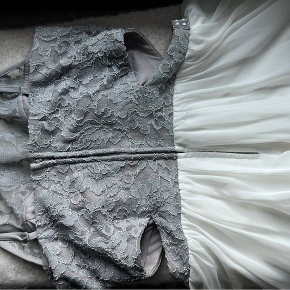 Speechless Party Dress - Picture 3 of 5